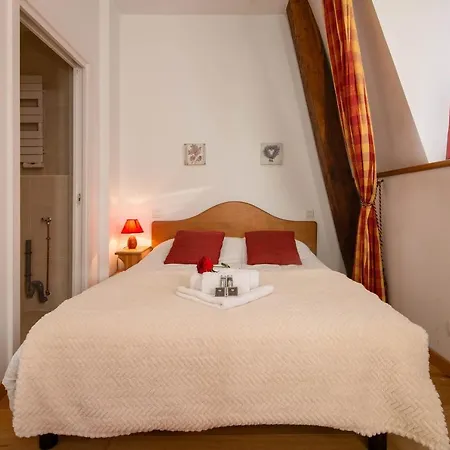 Sleeps 6 Chamonix