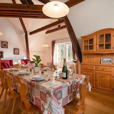 Sleeps 6